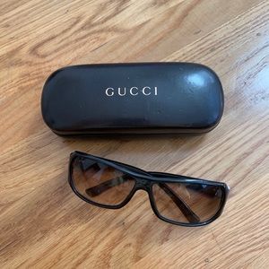 Gucci Horsebit Sunglasses with case